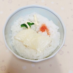 辛子明太子とネギとべったら漬けつゆマヨご飯